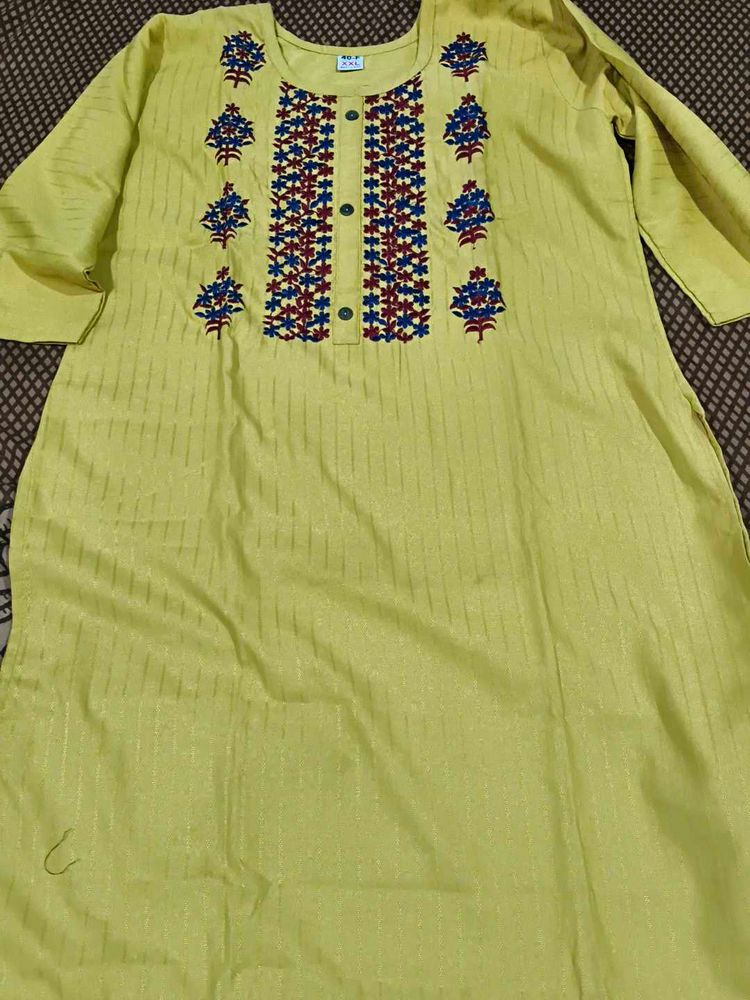 Embroidered Yellow Kurti pant with duppata