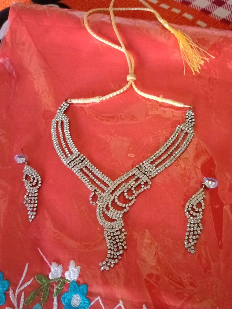 Necklace Set