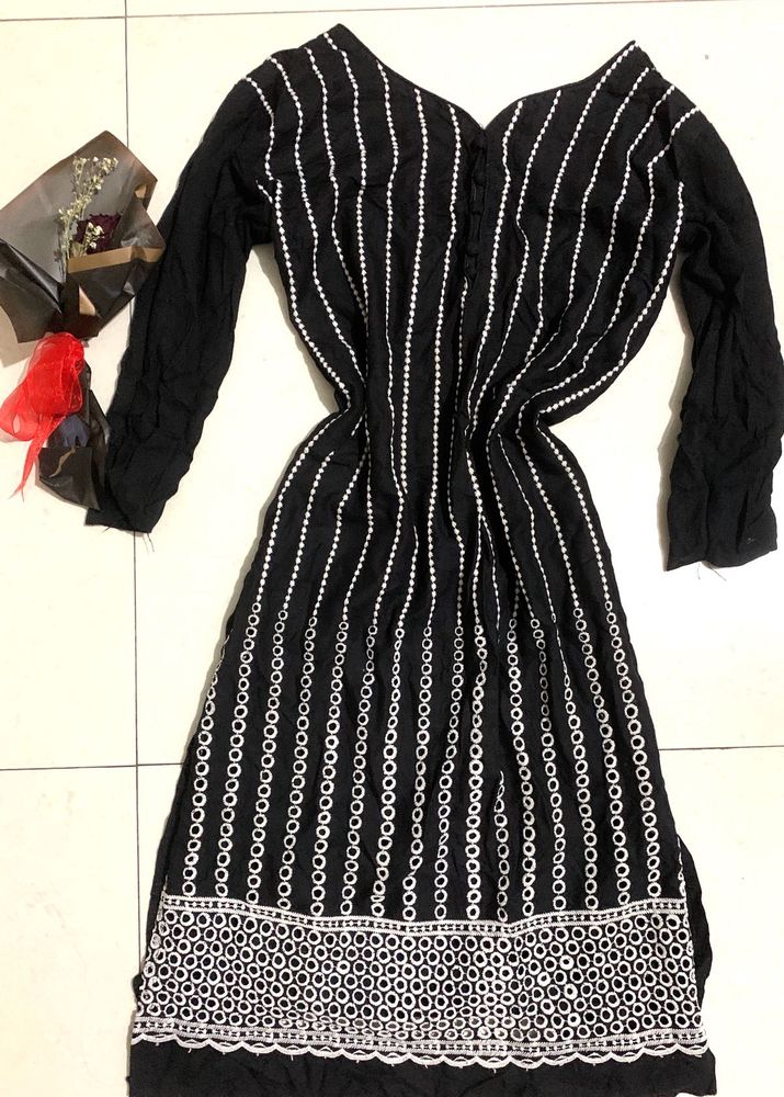 Cool Black Suit For Women