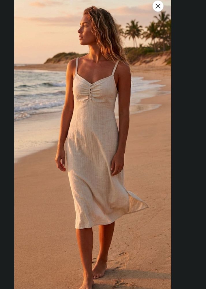 Beautiful Cream Mini Dress With Side Slits