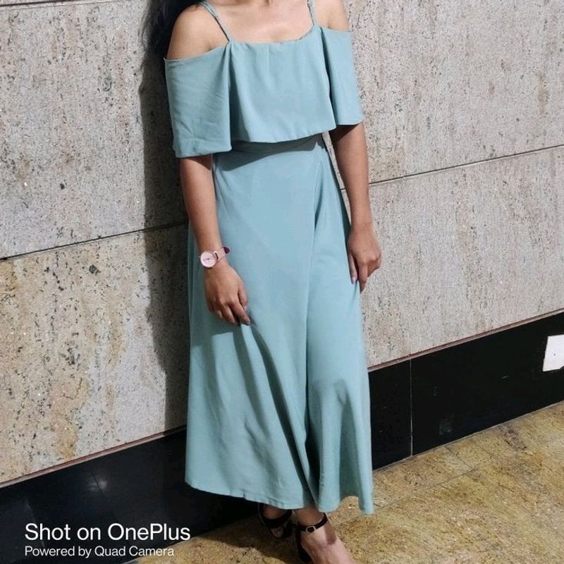 🆕 Tokyo Talkies Fit And Flare Green Midi Dress With Noodle Straps👗