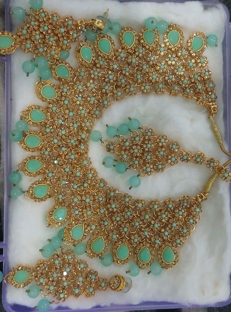 Heavy neckless Set With Mangtikka