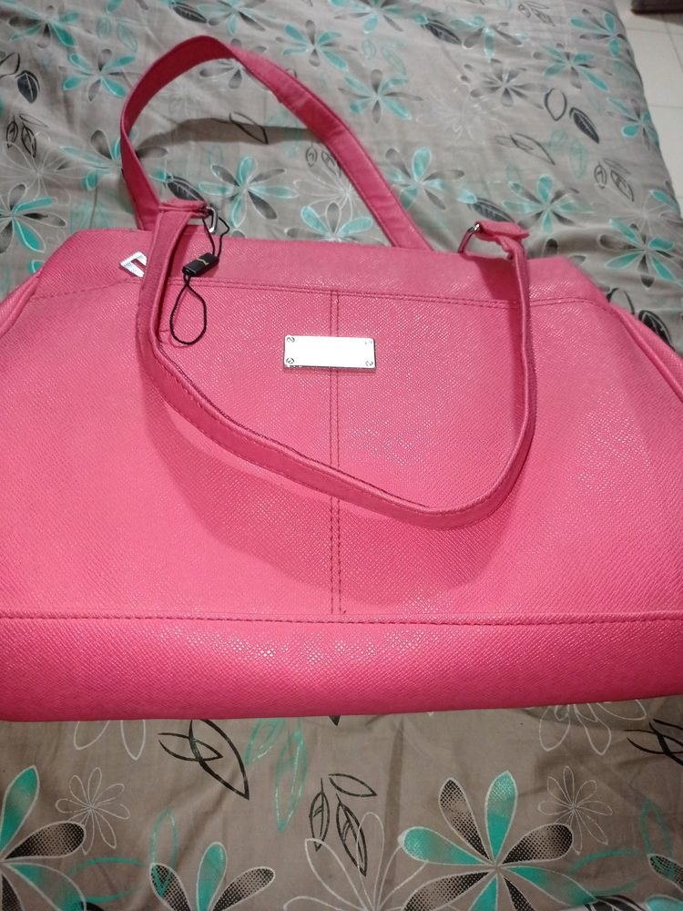 pink colour purse