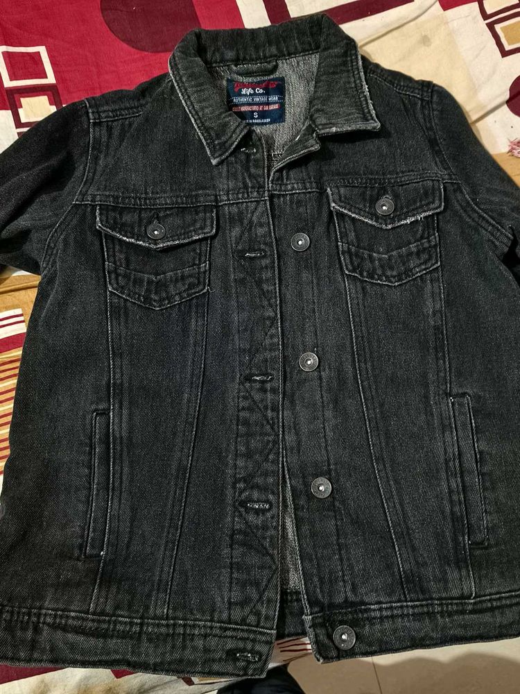 Stylish Black Denim Jacket