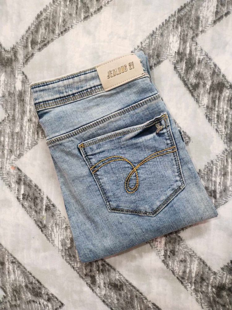 Jealous 21 Light Wash Denim Jeans