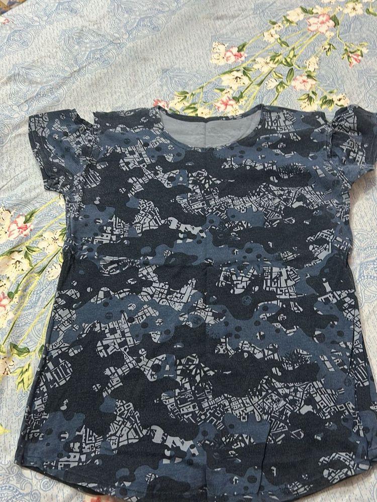Out Shoulder Top