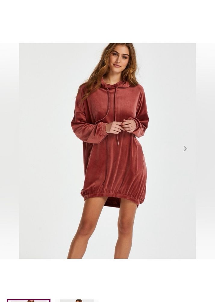 Hunkemoller Velvet Sheath Dress with H