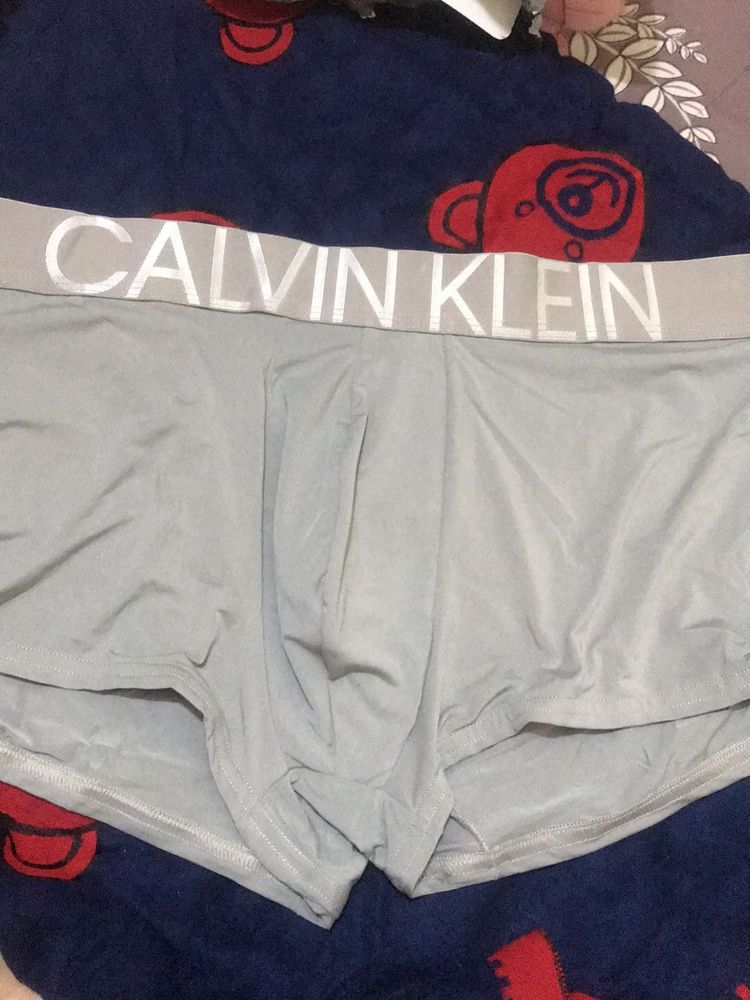Calvin Kiein