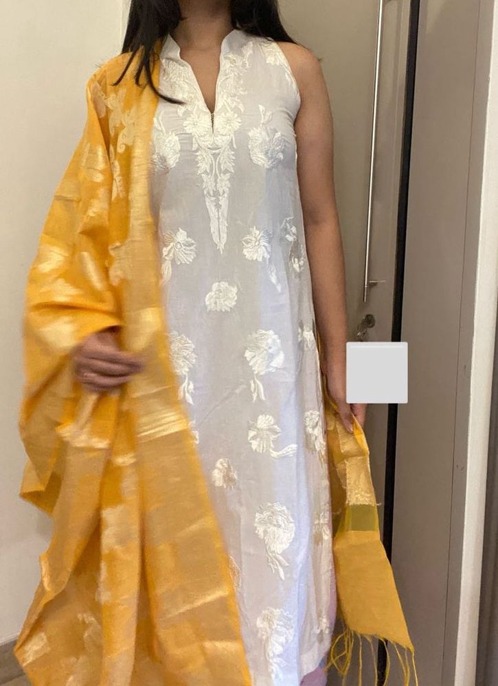 Beautiful Kurta &amp; Dupatta Set