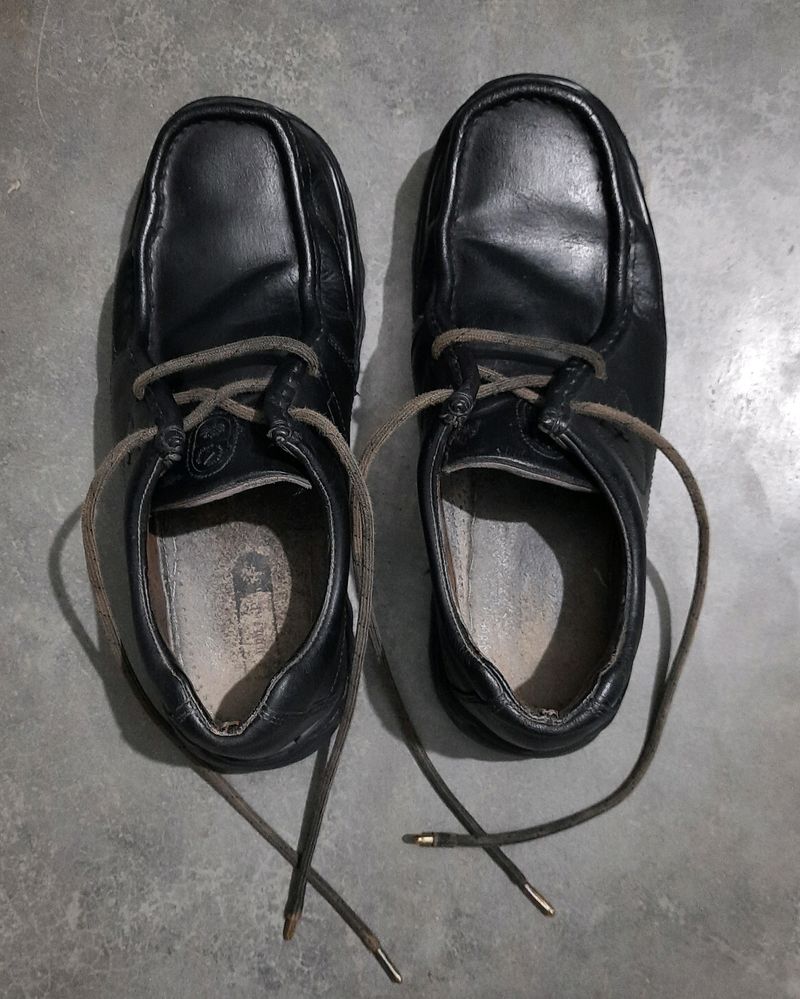 Used Woodland Shoe