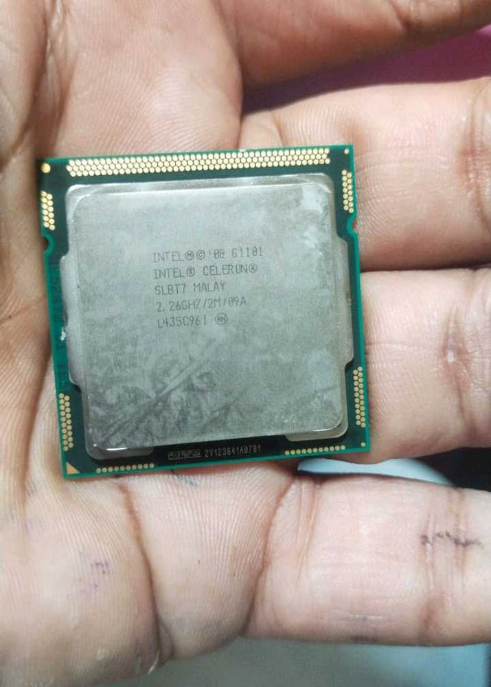 Intel Celeron Processor SLBT7