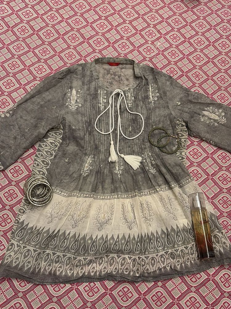Short Kurti With Knot🌷🌷🌷