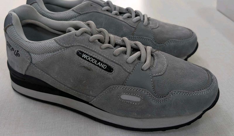 Woodland Gray Sneakers Joggers size 9