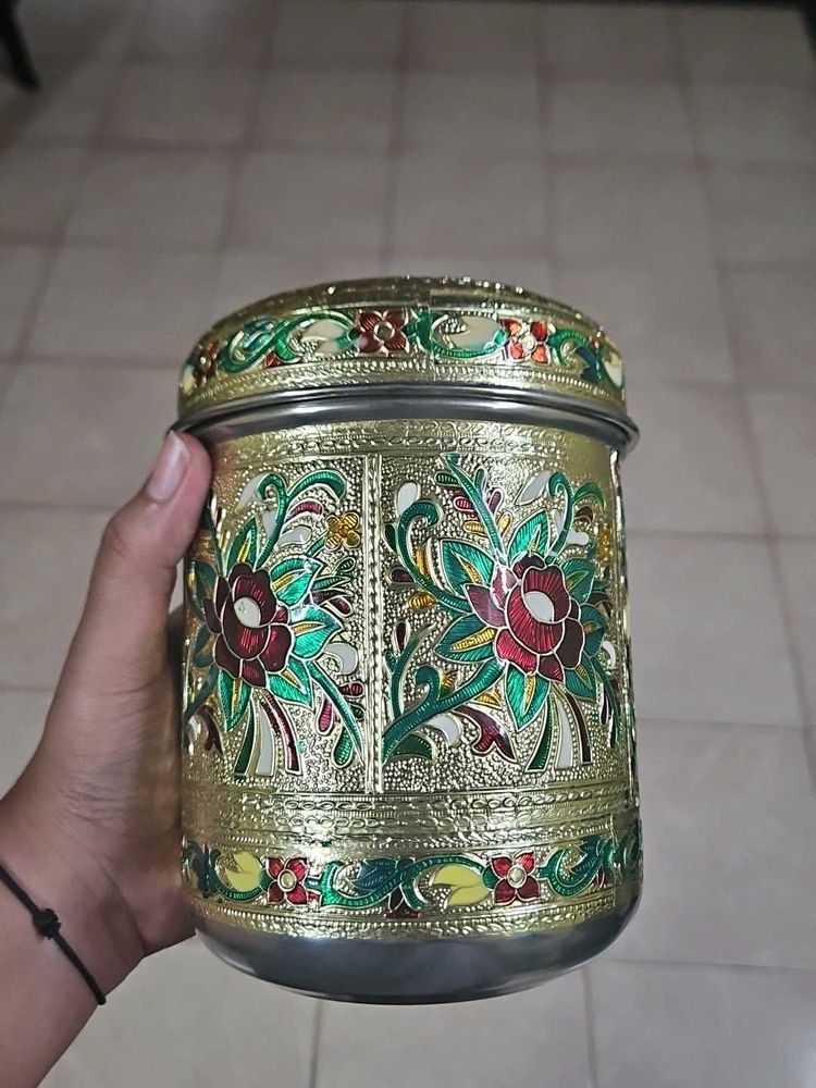 Golden Beautiful Container With Design