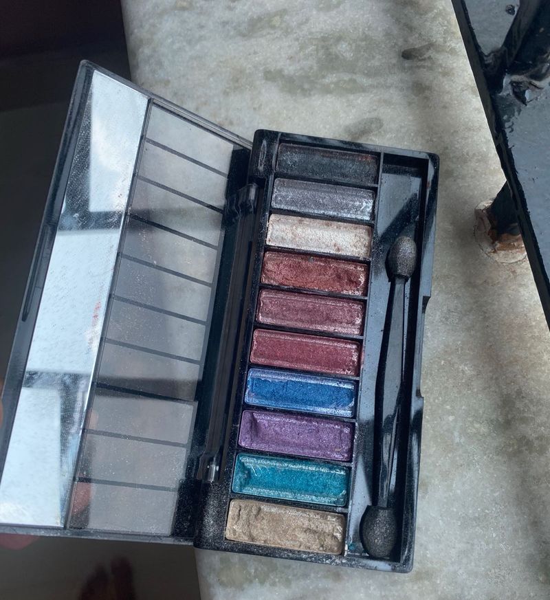 Shimmer Eyeshadow Pallet