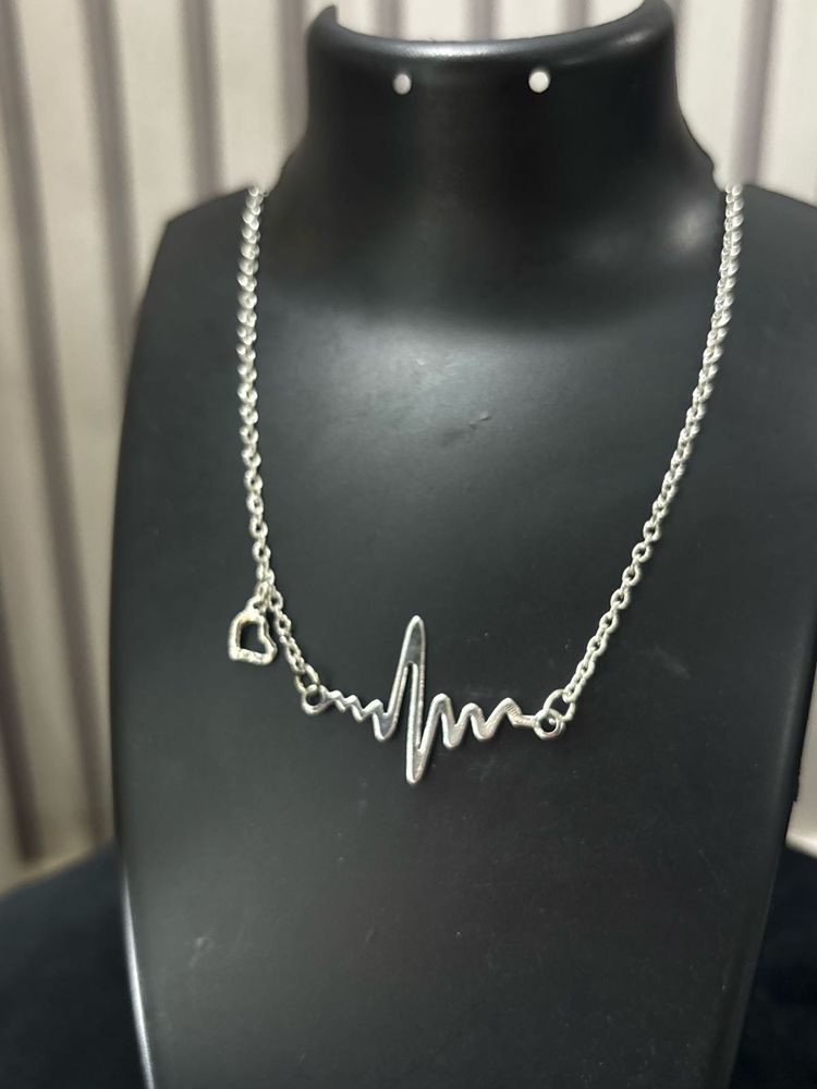 Heartbeat Silver Necklace