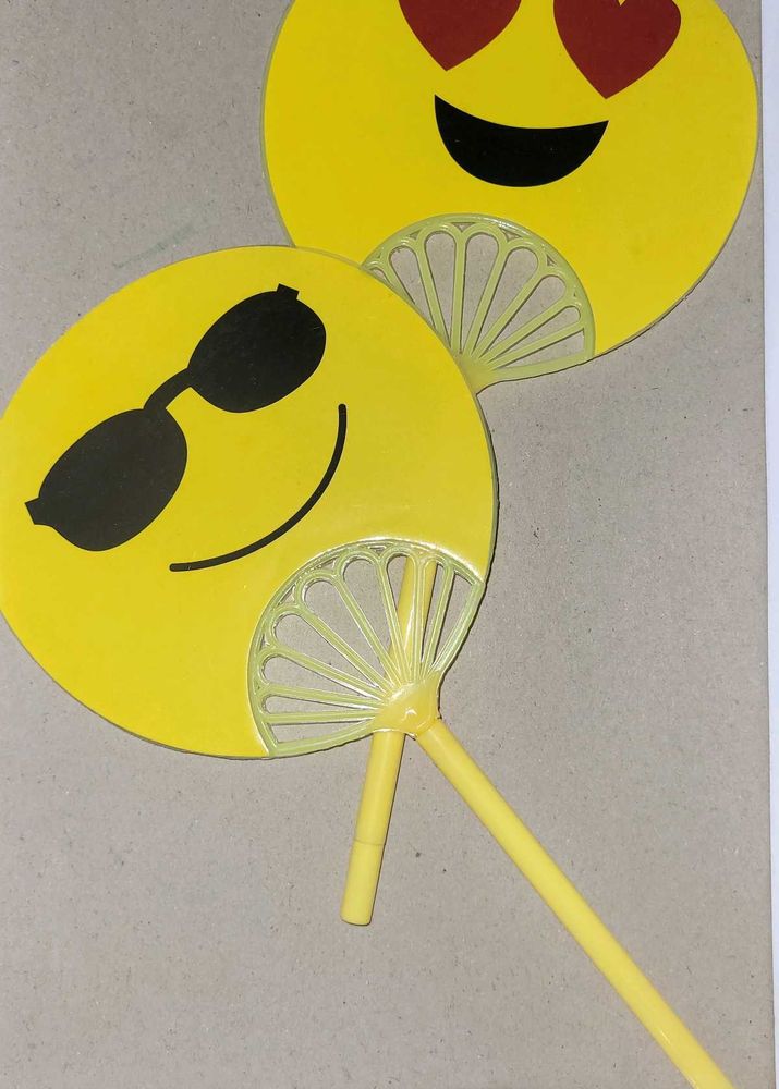 😂emoji Fan + Pen 2 In One 👌