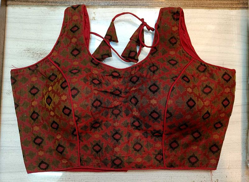 Multi Sleeveless Blouse 2