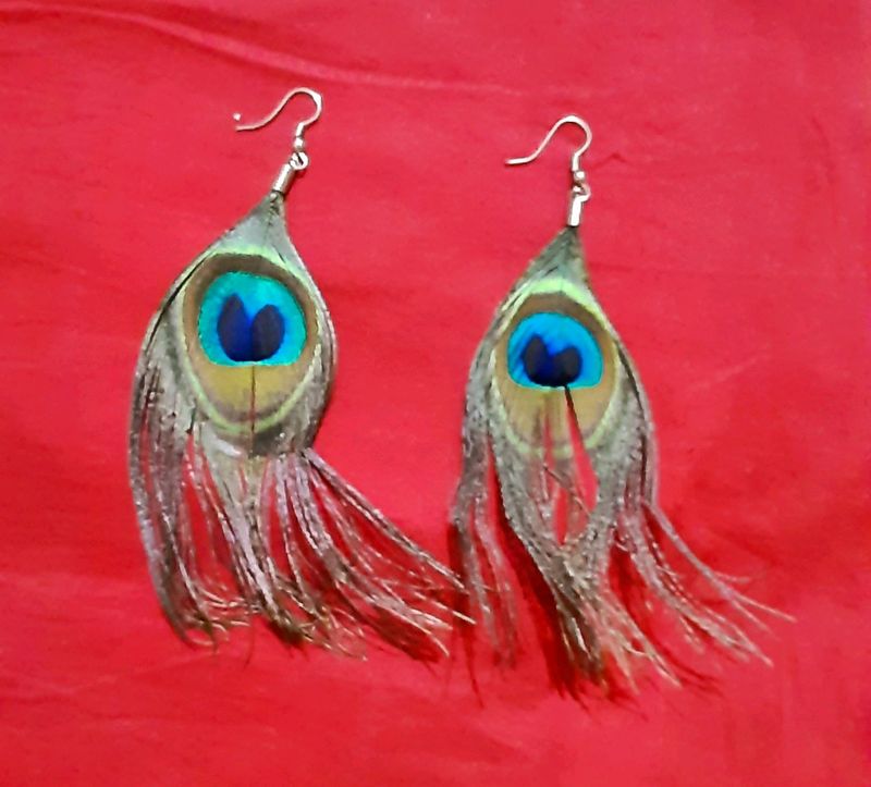2 Pair Of Earrings