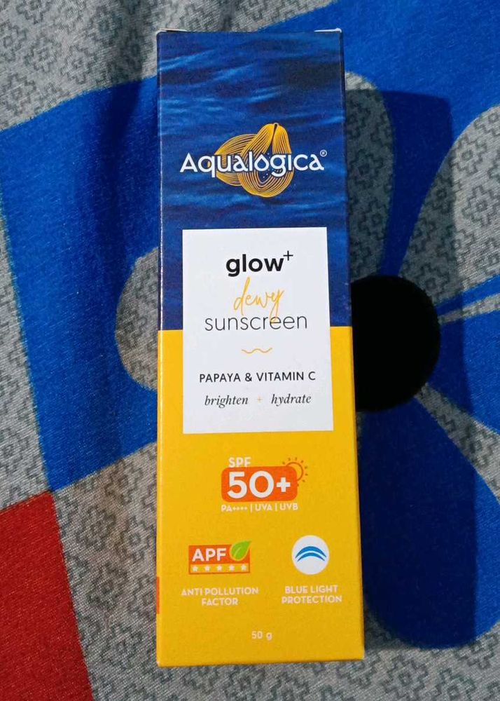 Aqualogica Glow+ Dewy Sunscreen
