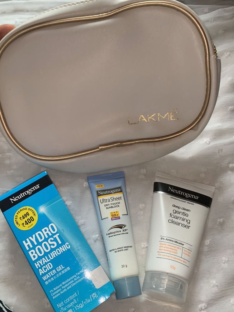 Neutrogena Kit With Pouch