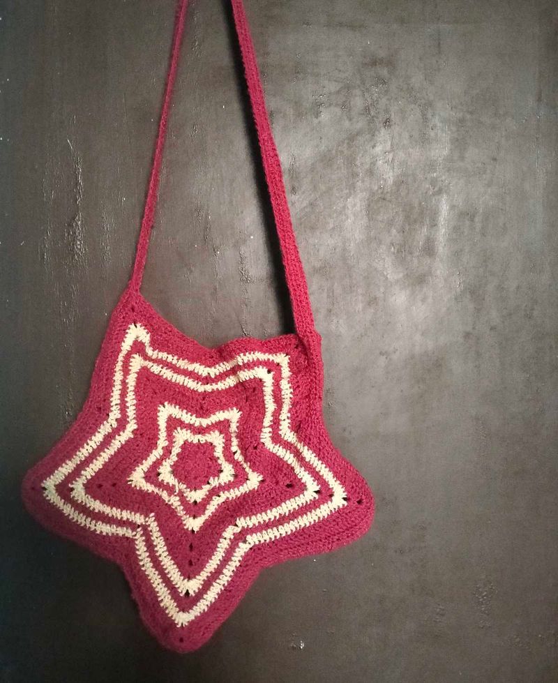 Star Crochet Shoulder Bag