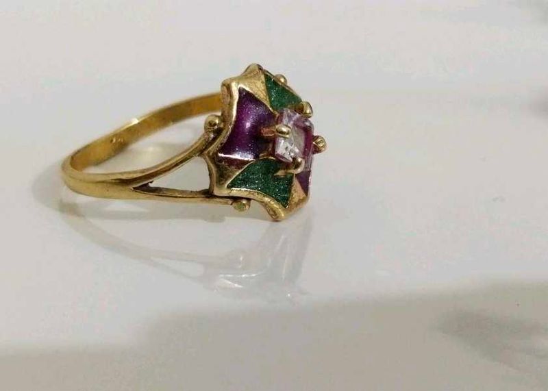 Vintage Enamel Stone Ring