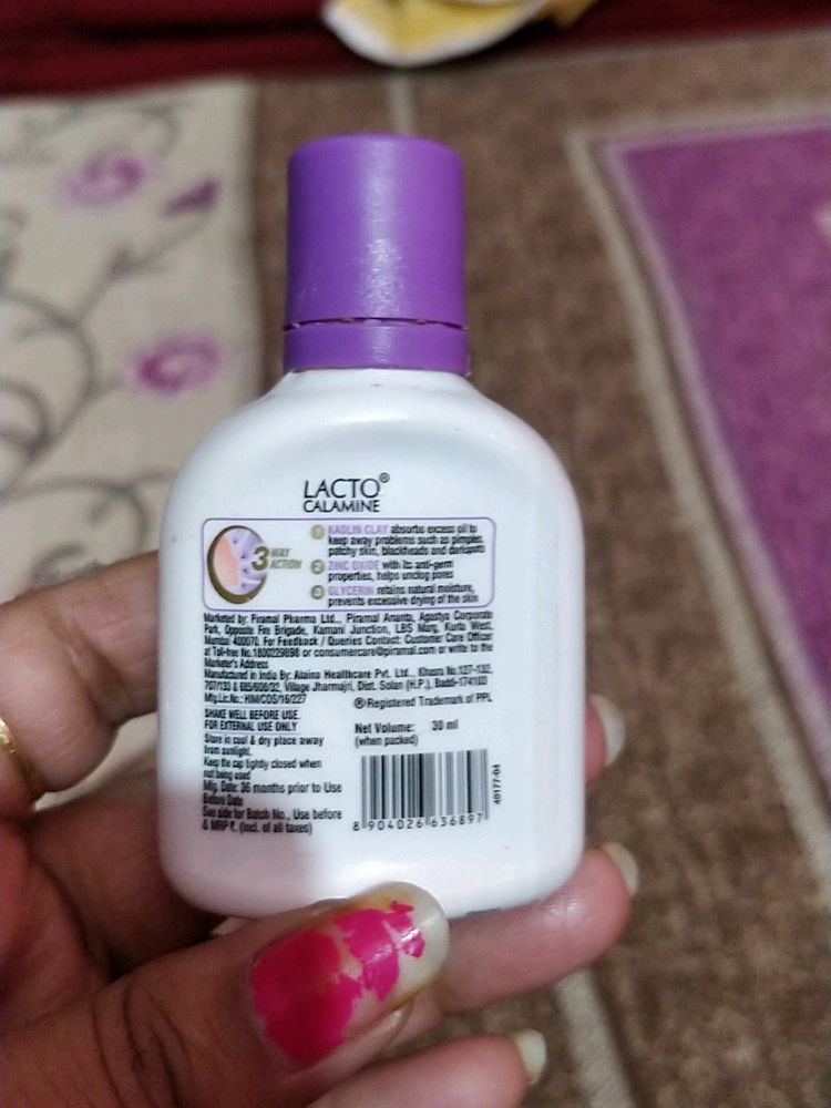 Lacto Calamine Oil Control Face lotion