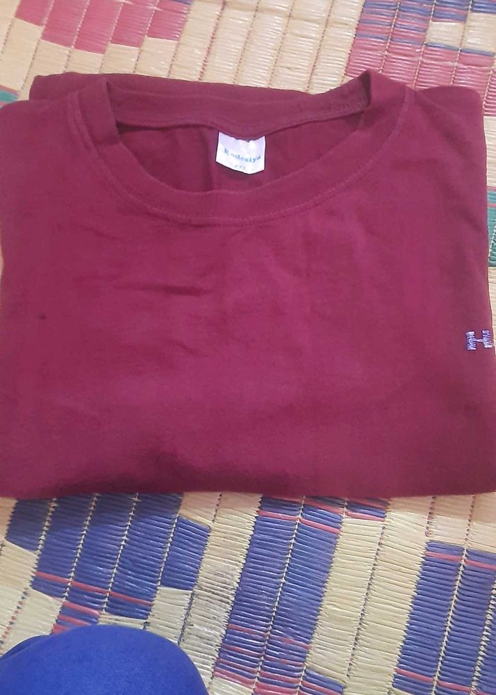 Maroon Casual T-Shirt