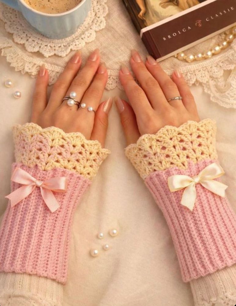 Pink Bow Wrist Warmers