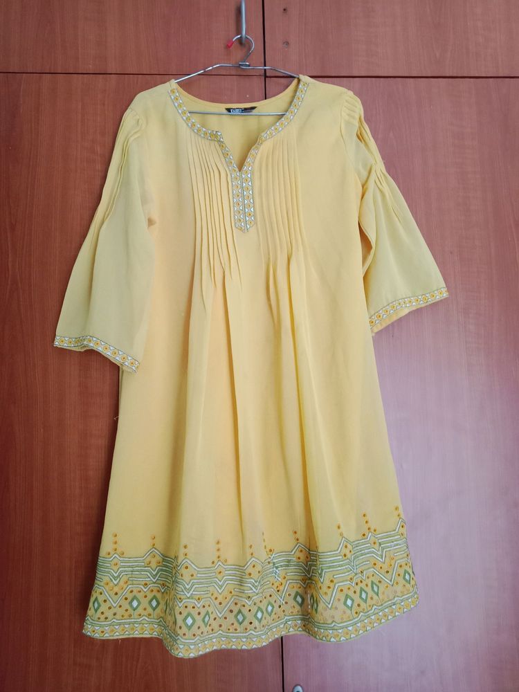 💛 Festive Kurti