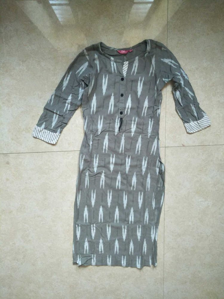 Stylish Grey Printed Kurta