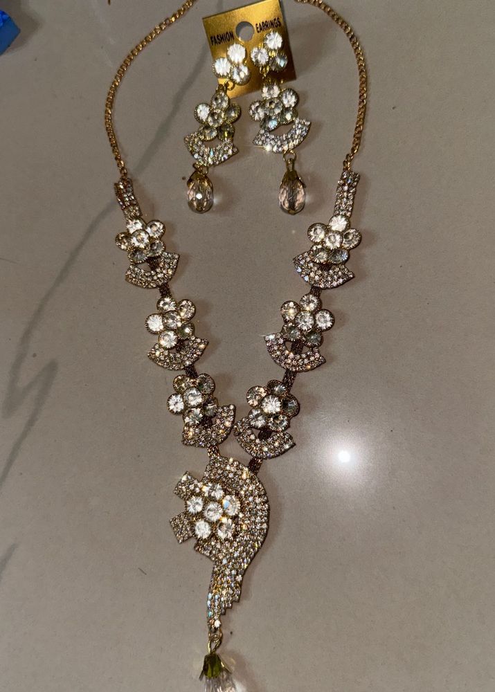 Elegant Jewelry Set