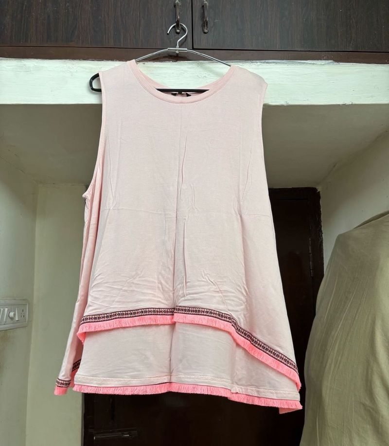 🆕 Pink bohemian Top