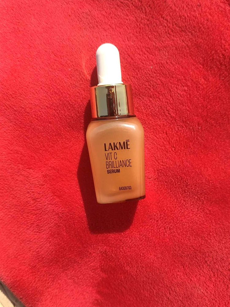 Lakme Vit C Brilliance Serum
