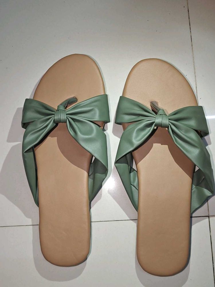 Cute Bow Flip Flops