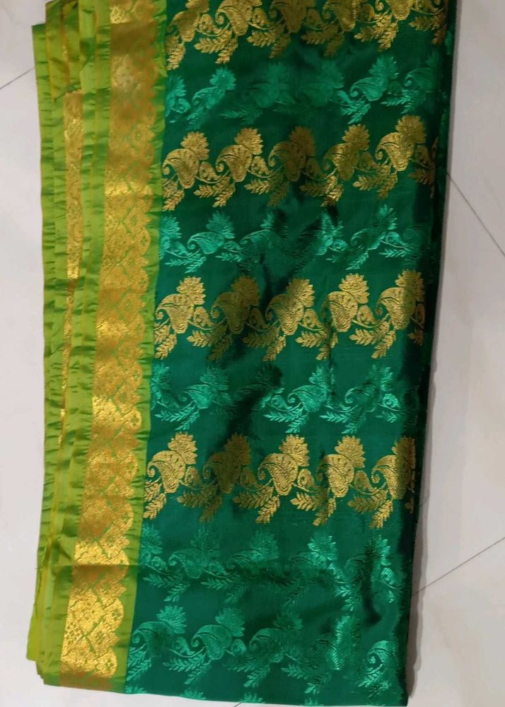 Green &amp; Gold Saree