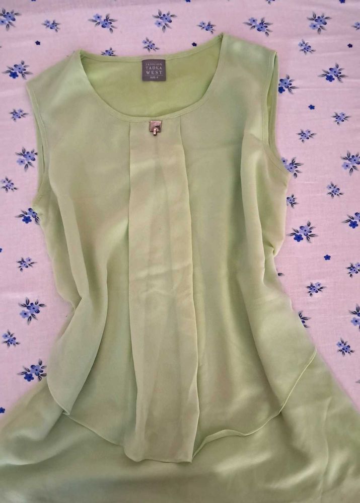 Green Sleeveless Top