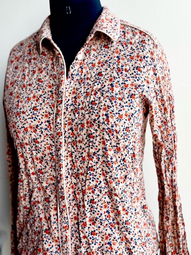 Softest cotton shirt in a perfect Nude floral prin