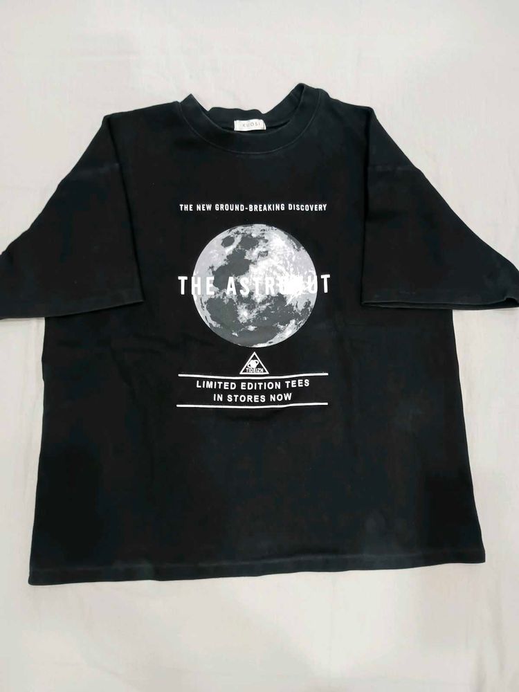 Moon Tshirt