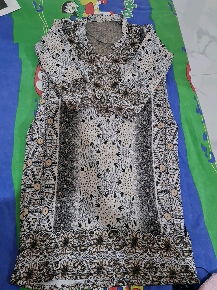 Wollen Kurti