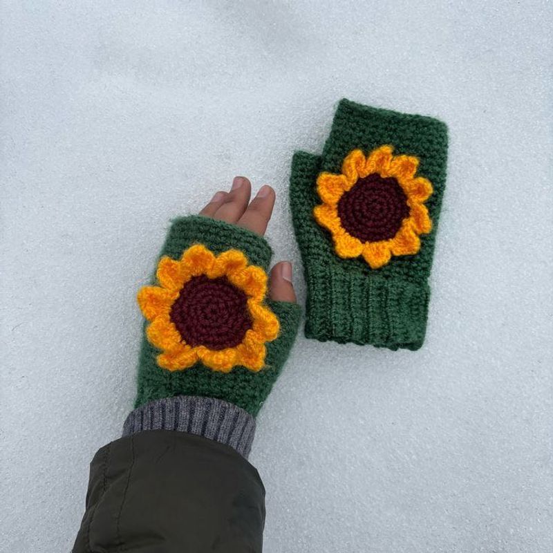 Sunflower Crochet Gloves