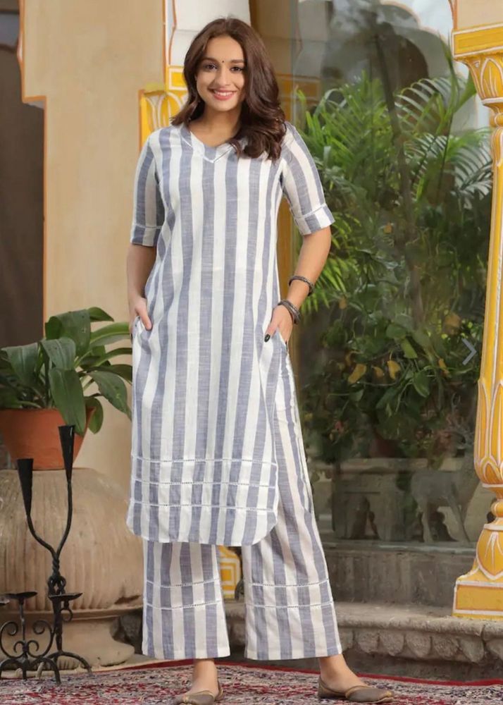 Brand New White N Black Striped Suit Set Cotto