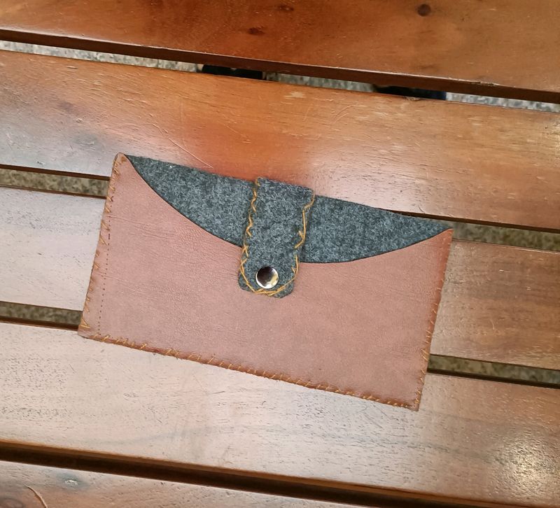 Mobile Sleeve Or wallet