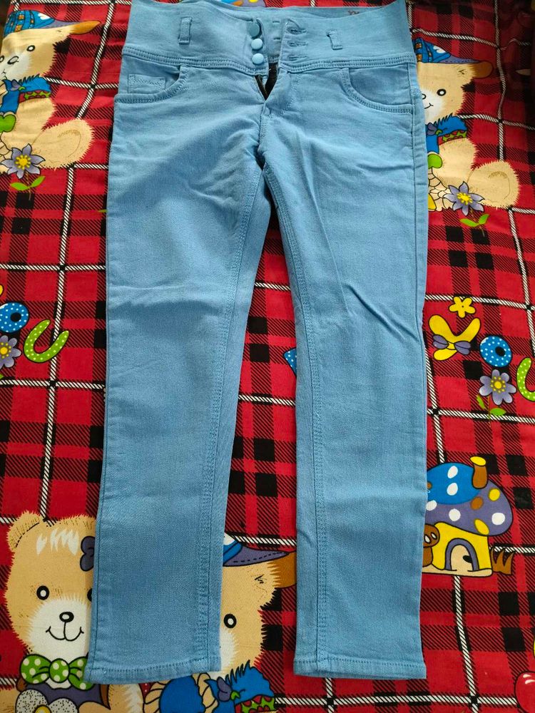 High Waisted Light Blue Jeans