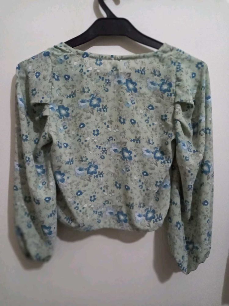 Floral Blue Crop Top