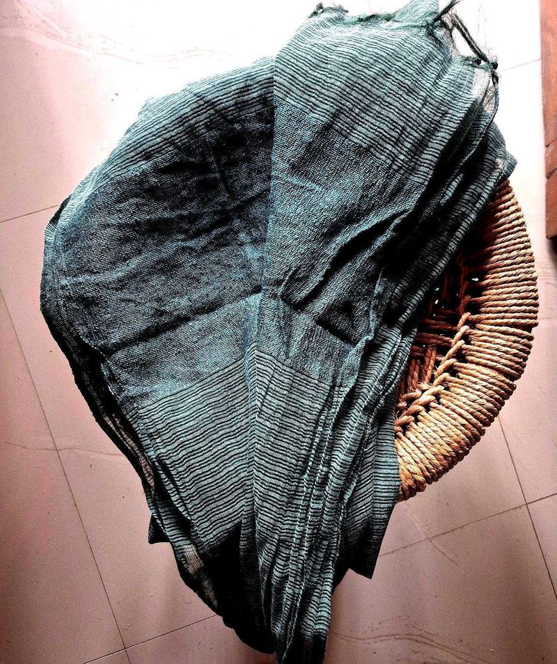 Handwoven Green Fabric – Perfect for Styling, Dec