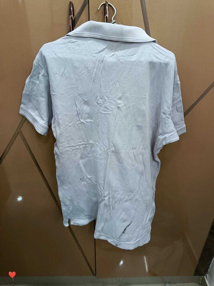 white collar tshirt
