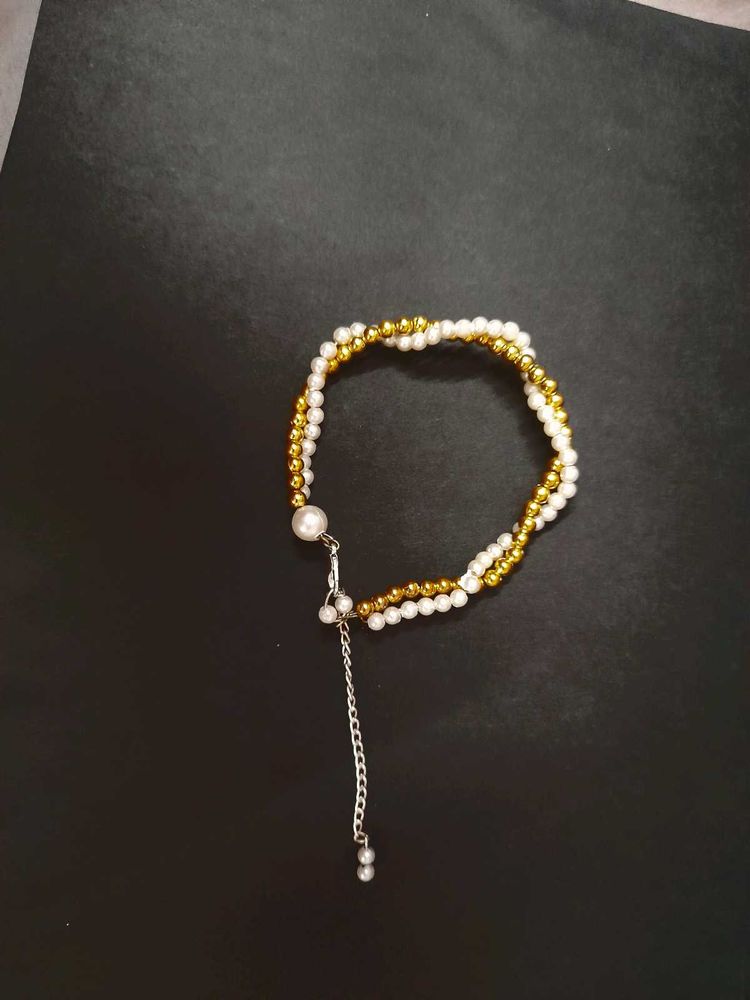 Pearl &amp; Gold Bracelet