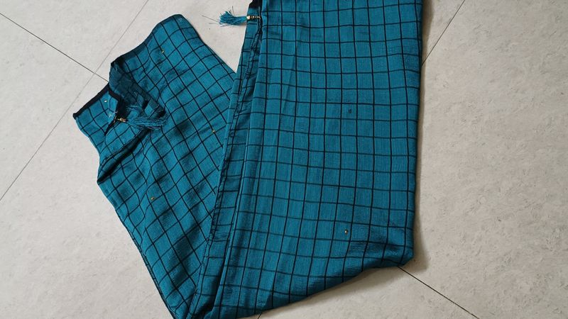 Checks And Red Saree Combo
